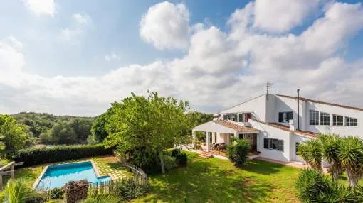 Grand classic style country house in Biniparrell